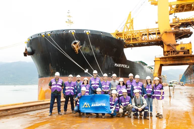 Avante: Primeiro embarque internacional direto de minério de ferro